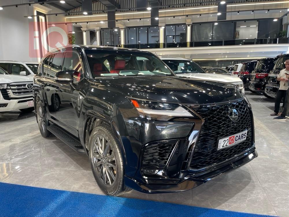 Lexus LX